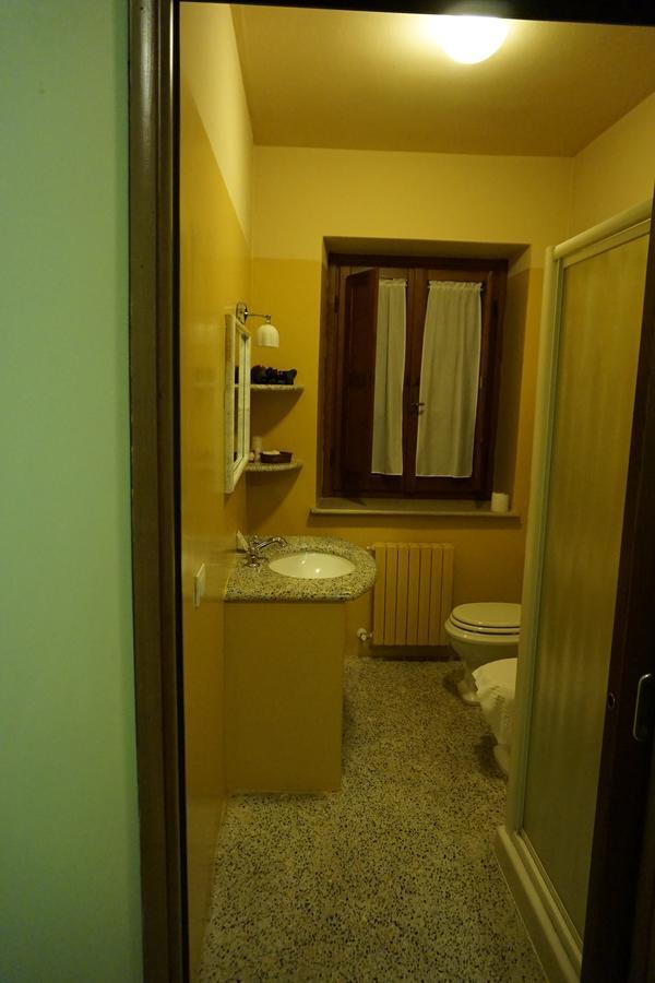 Locanda Da Ciacci Petriano Eksteriør billede